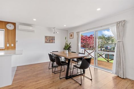 Photo of property in 1/2 Perendale Close, Somerville, Auckland, 2014