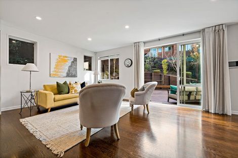 Photo of property in 52 Corricvale Way, Northcross, Auckland, 0630