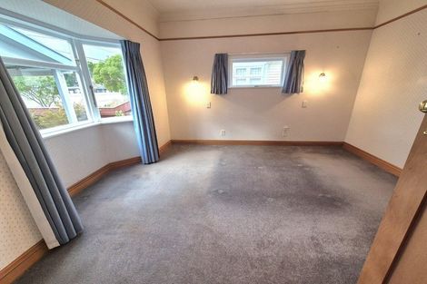 Photo of property in 22 Rossiter Avenue, Waterloo, Lower Hutt, 5011