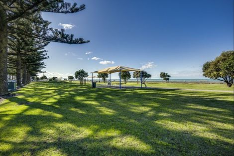 Photo of property in 407 Marine Parade, Napier South, Napier, 4110