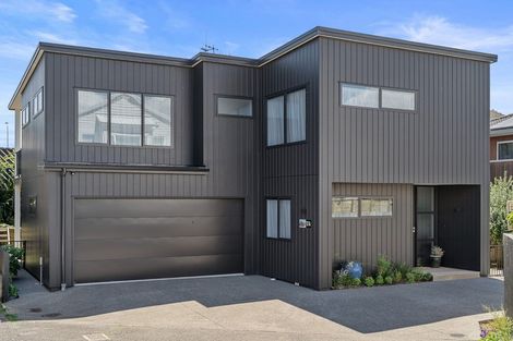 Photo of property in 17a Gordon Road, Mount Maunganui, 3116