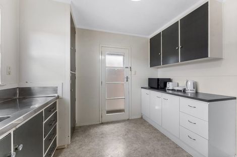 Photo of property in 1/42 Wallace Road, Papatoetoe, Auckland, 2025