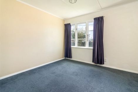 Photo of property in 27 Holland Street, Avonside, Christchurch, 8061