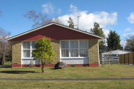 Photo of property in 2 Parekarangi Grove, Turangi, 3334