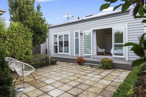 Photo of property in 48 Caledonian Road, St Albans, Christchurch, 8014