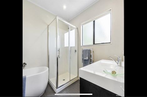 Photo of property in 8/37a Glengarry Road, Glen Eden, Auckland, 0602