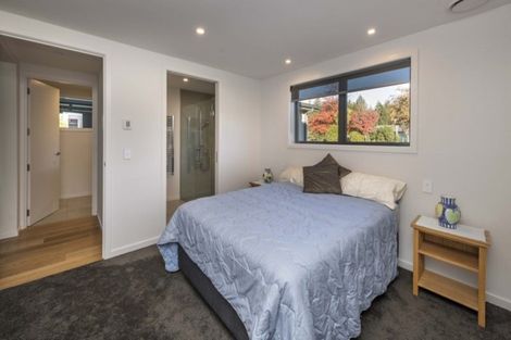 Photo of property in 1 Parkview Street, Wanaka, 9382