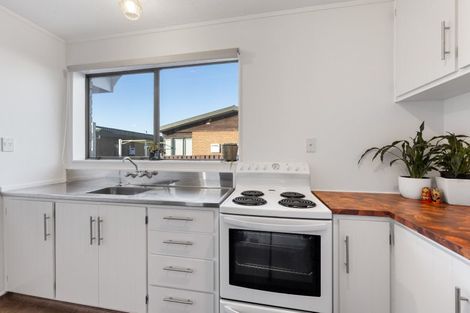 Photo of property in 6b Hori Street, Vogeltown, New Plymouth, 4310