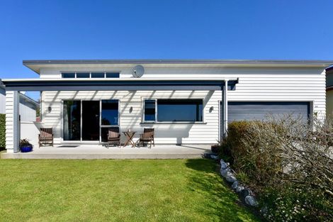 Photo of property in 24 Johnston Crescent, Haast, 7886