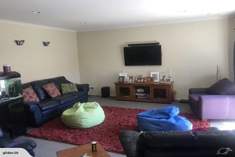 Photo of property in 12 Gandalf Crescent, Paraparaumu, 5032