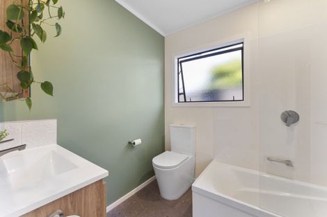 Photo of property in 23 Pukeko Street, Paraparaumu, 5032