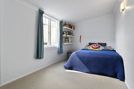 Photo of property in 92 Williams Street, Cambridge, 3434