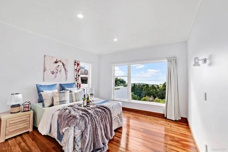 Photo of property in 505 East Coast Road, Murrays Bay, Auckland, 0630