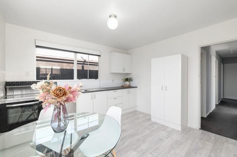 Photo of property in 2/32 Lamorna Road, Parklands, Christchurch, 8083