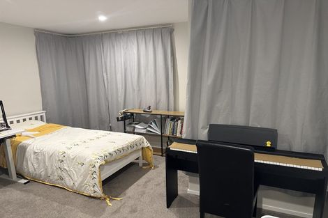 Photo of property in 19 Desalt Drive, Hobsonville, Auckland, 0616