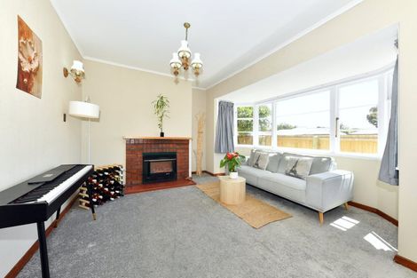 Photo of property in 194 Blenheim Road, Riccarton, Christchurch, 8041