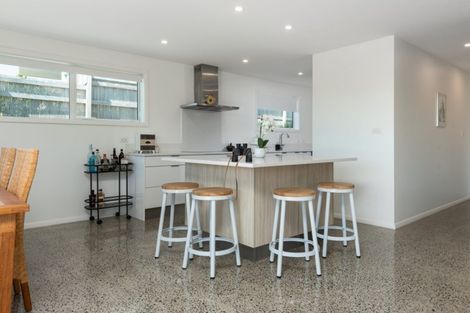 Photo of property in 708a Papamoa Beach Road, Papamoa Beach, Papamoa, 3118