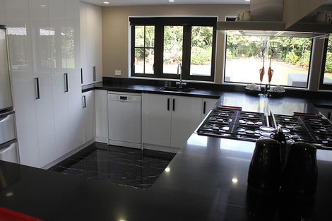 Photo of property in 544 Manutahi Road, Lepperton, New Plymouth, 4373