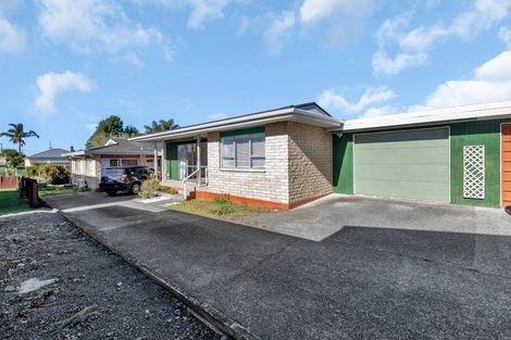 Photo of property in 19 Third Avenue, Avenues, Whangarei, 0110