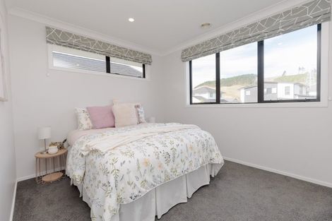 Photo of property in 121 Melksham Drive, Churton Park, Wellington, 6037