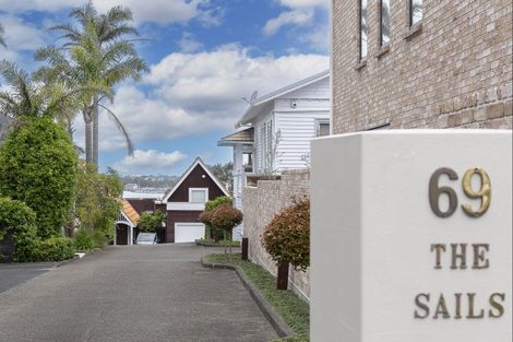 Photo of property in 1/69 Princes Street, Northcote Point, Auckland, 0627
