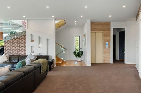 Photo of property in 35 Grumman Lane, Newlands, Wellington, 6037