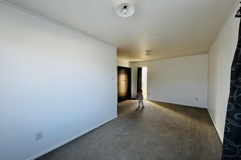 Photo of property in 42 Acacia Street, Kelvin Grove, Palmerston North, 4414