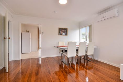 Photo of property in 30 Woodglen Road, Glen Eden, Auckland, 0602