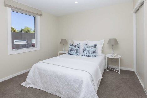 Photo of property in 2/10 Stoneyhurst Street, St Albans, Christchurch, 8014