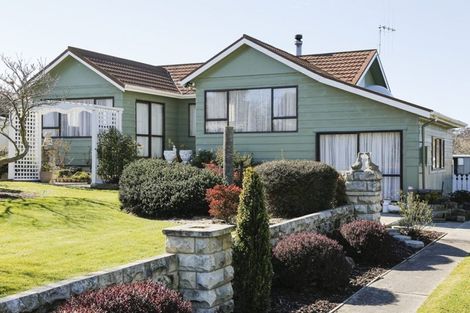 Photo of property in 25 Jessop Street, South Hill, Oamaru, 9400