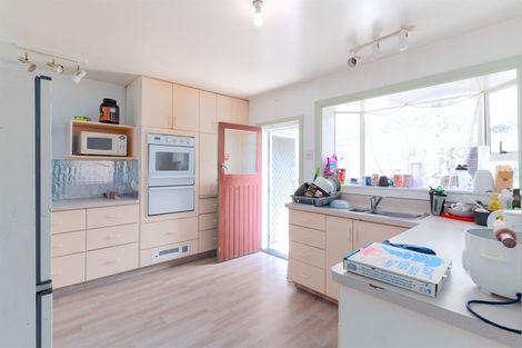 Photo of property in 71 Cutts Road, Russley, Christchurch, 8042