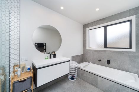 Photo of property in 61 Freedom Drive, Kelvin Grove, Palmerston North, 4414