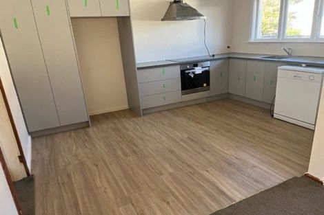 Photo of property in 11 Grimseys Road, Redwood, Christchurch, 8051