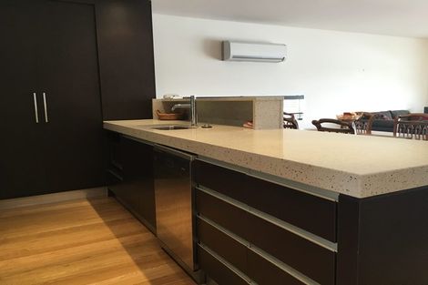 Photo of property in 10/30 London Quay, Picton, 7220