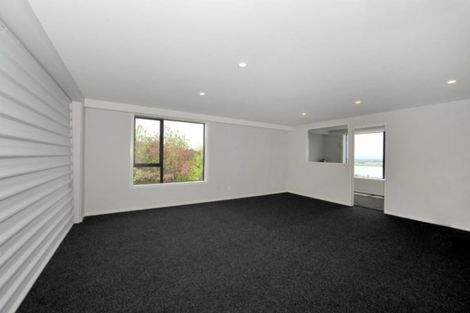 Photo of property in 11b Inverness Lane, Redcliffs, Christchurch, 8081