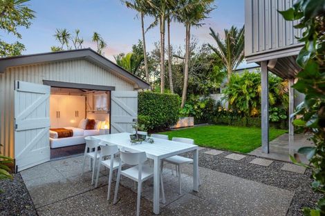 Photo of property in 7 Peel Street, Westmere, Auckland, 1022