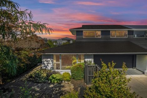 Photo of property in 2/6 Croziers Road, St Albans, Christchurch, 8052