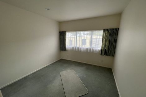 Photo of property in 40 Waimumu Road, Massey, Auckland, 0614