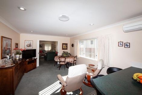 Photo of property in 7 Eastcott Grove, Churton Park, Wellington, 6037