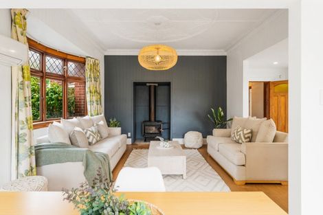 Photo of property in 21 Grandview Crescent, Opoho, Dunedin, 9010