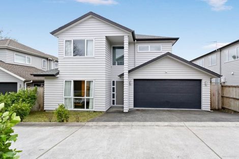 Photo of property in 140r Hepburn Road, Glendene, Auckland, 0602