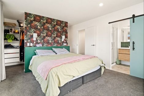 Photo of property in 32 Bradford Street, Bradford, Dunedin, 9011