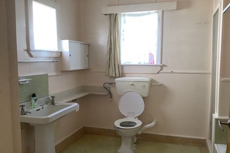 Photo of property in 14 Central Terrace, Alicetown, Lower Hutt, 5010