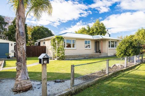 Photo of property in 41 Emily Street, Riverdale, Gisborne, 4010