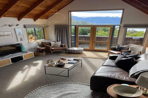 Photo of property in 5 Moss Lane, Sunshine Bay, Queenstown, 9300