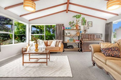 Photo of property in 75 Mallard Drive, Selwyn Heights, Rotorua, 3015