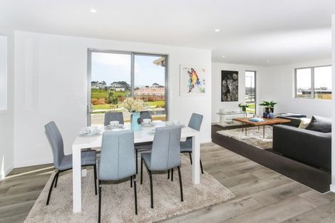 Photo of property in 11 Waikohi Avenue, Glenbrook, Waiuku, 2681