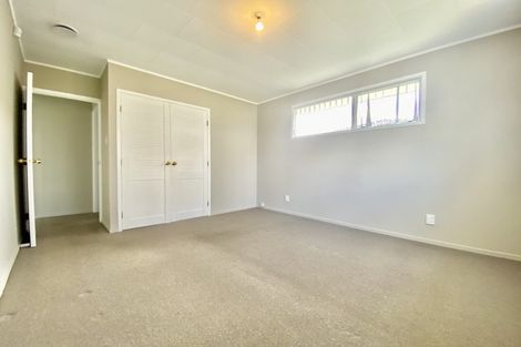Photo of property in 37 Alabaster Drive, Papatoetoe, Auckland, 2025