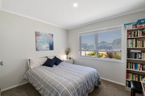 Photo of property in 5 Mack Street, Foxton Beach, Foxton, 4815