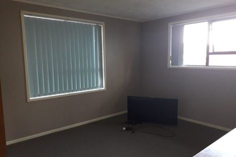 Photo of property in 10 Nogat Avenue, Papatoetoe, Auckland, 2024